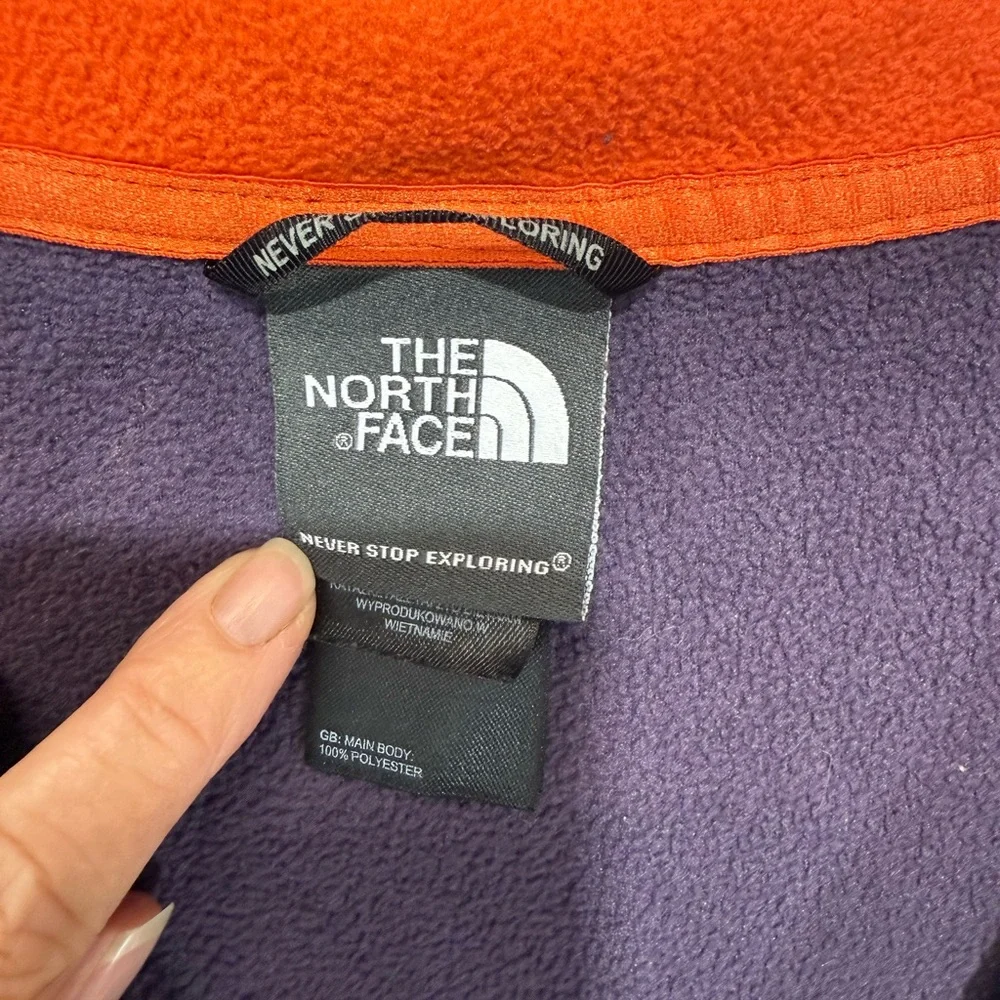 The North Face Men's 1/4 Zip Fleece Pullover Purple with Orange Trim Size XL
